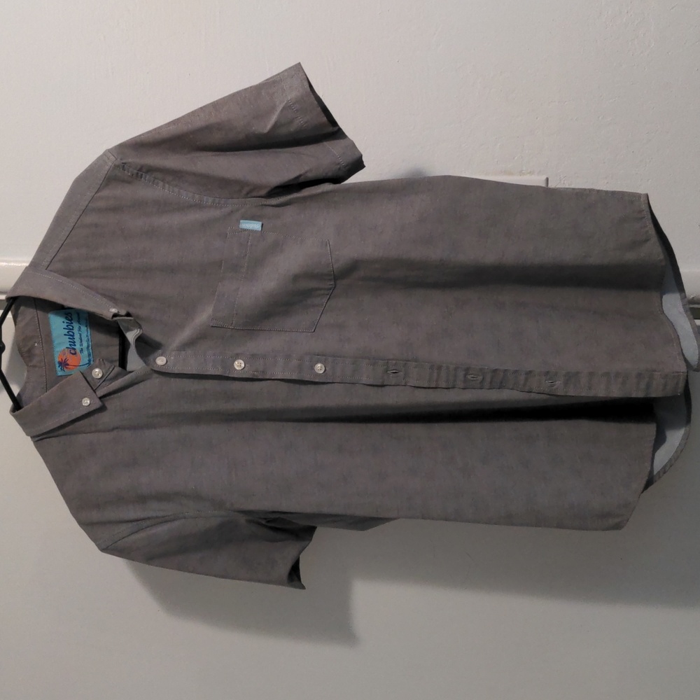Chubbies gray button shirt with palm trees medium